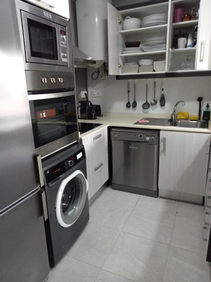 Playa Almarda,piscina,2 Terrazas,wifi,parking,bbq,tranquilo Apartment